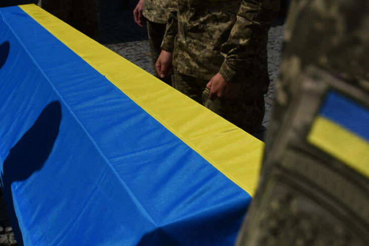 Украина вернула тела 100 погибших воинов…