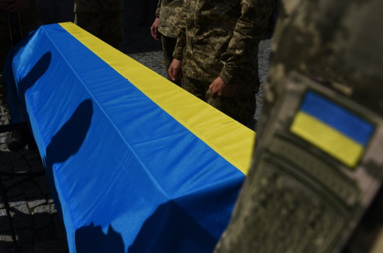 В Україну повернули тіла ще 121 Захисник…