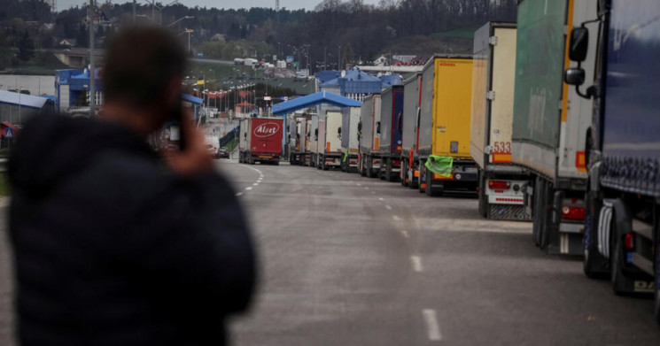 Поляки поновили блокування руху вантажів…