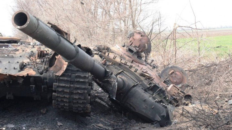 Росія втратила на війні в Україні 445 ти…
