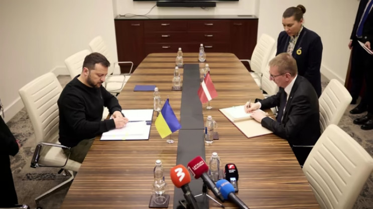 Україна та Латвія підписали двосторонню…