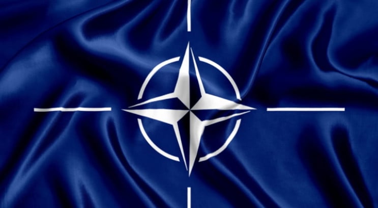 НАТО не планує відправляти війська в Укр…