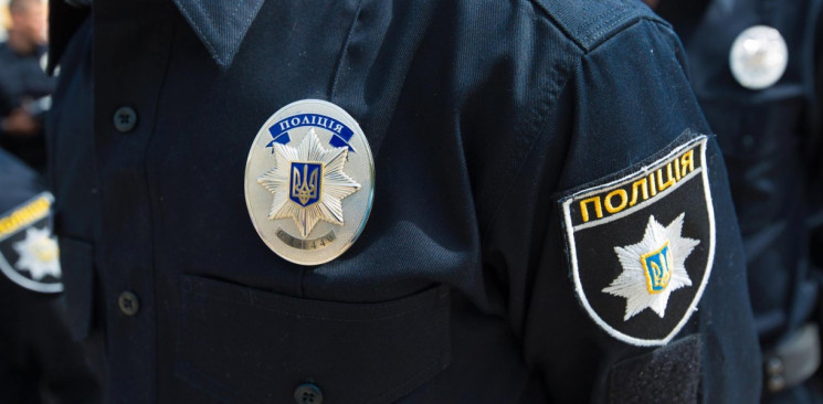 У Вінниці побили патрульного поліцейсько…