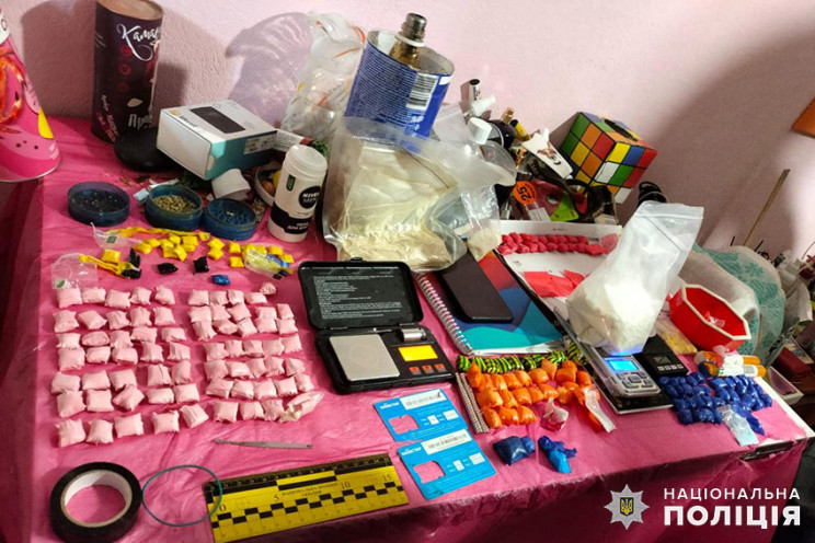 У Хмельницькому викрито міжрегіональну м…