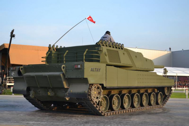 Кулак Ердогана: Що за танк Altay може з'…