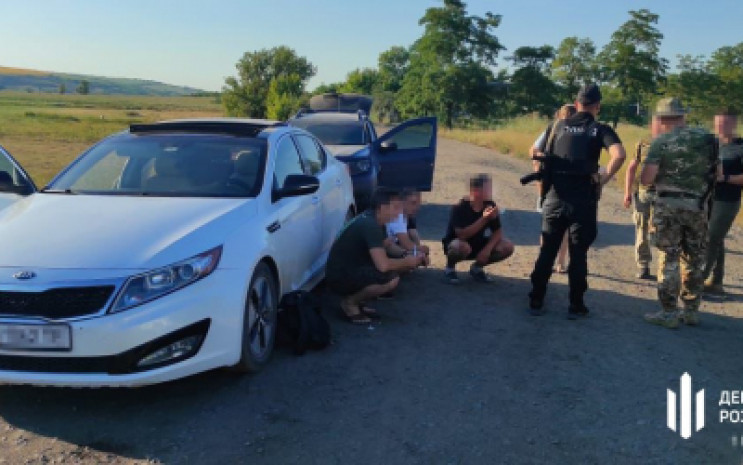 На Одещині прикордонник застрелив військ…