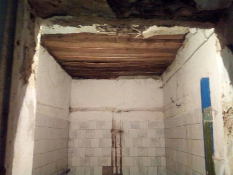 Без ремонту, води та туалету: В Олександ…
