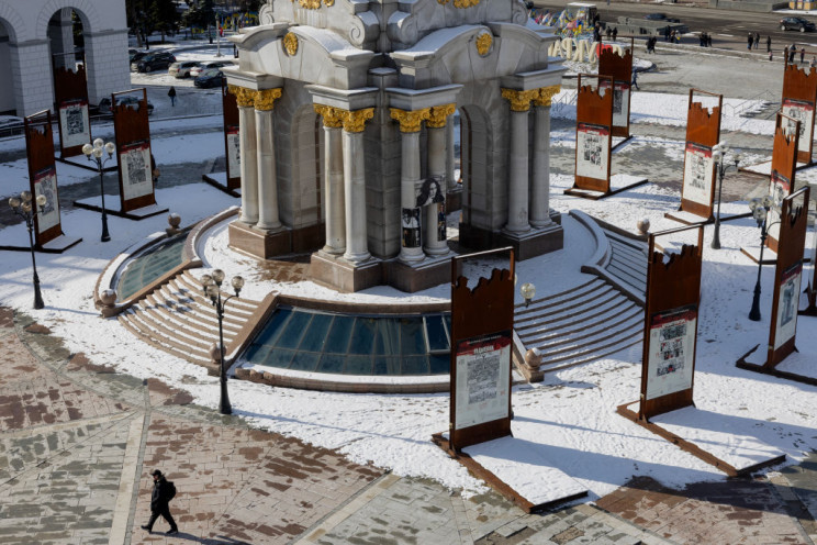 Около 40% россиян хотят видеть Украину н…