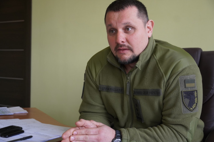 В Чернигове тысячи человек высадили в св…