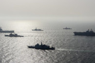 Небезпека з моря: Росіяни в морях тримаю…