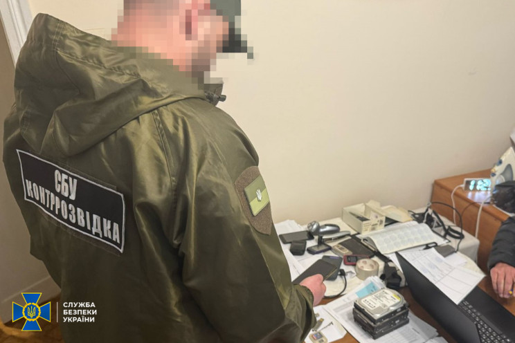 Затримано російського "крота", який влаш…