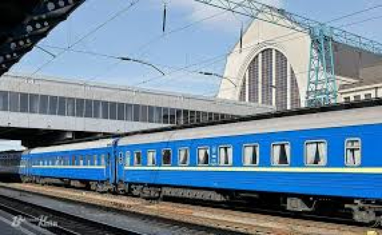 "УЗ" запускає додатковий поїзд між Києво…