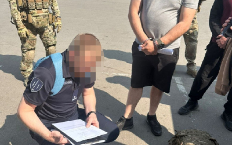 Вимагали хабарі за повернення із СЗЧ без…