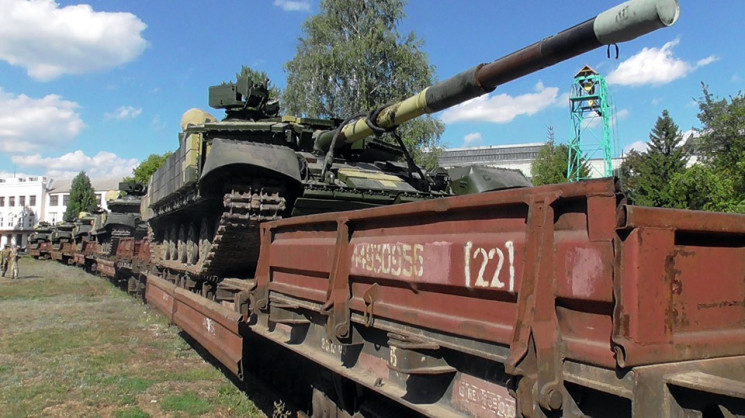В Харькове восстановили партию танков дл…