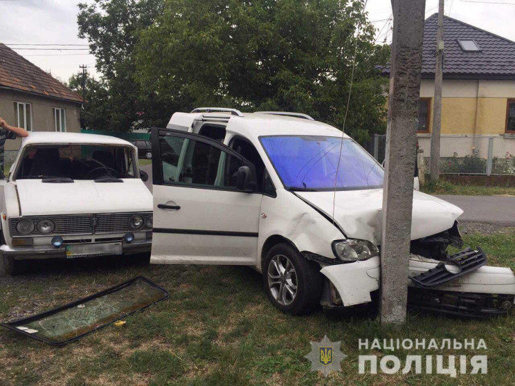 У Мукачеві внаслідок аварії отримала тра…