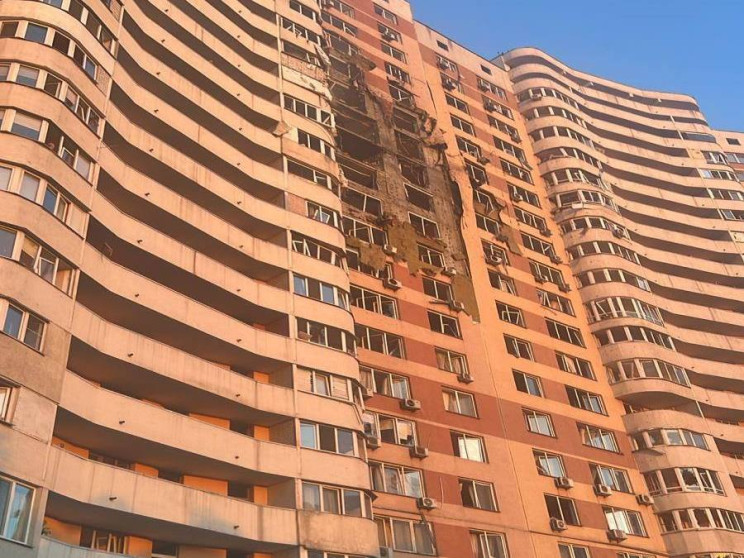 Росіяни атакували Київ та околиці 175 др…