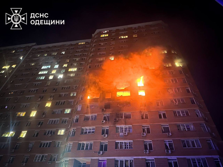 Росія знову атакувала Одесу. Є загиблі т…