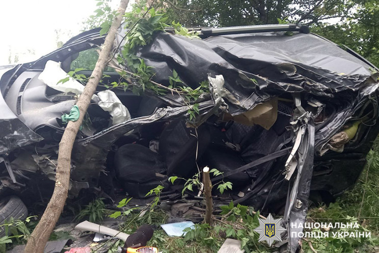 В жахливій ДТП на Хмельниччині загинув ч…