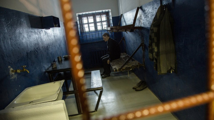 Росія утримує в місцях позбавлення волі…