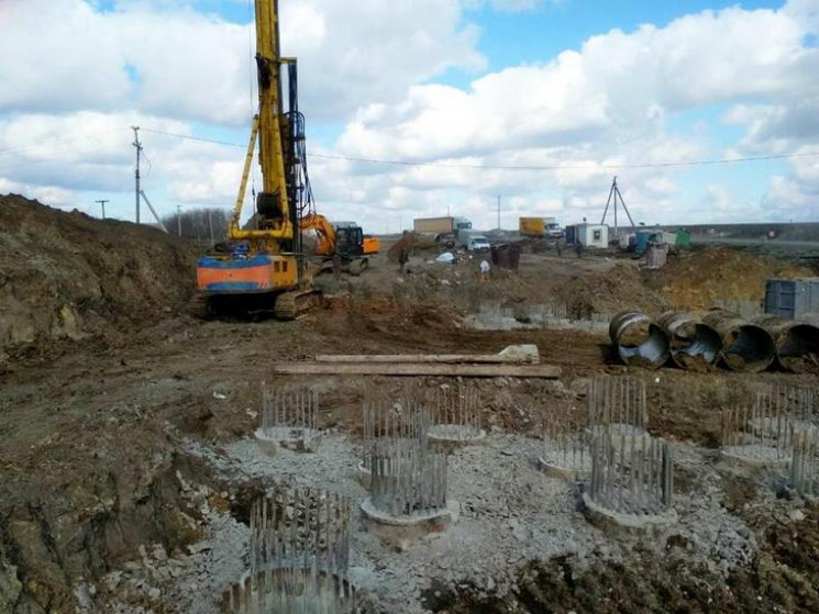 Дорожники Полтавщини відновили будівницт…