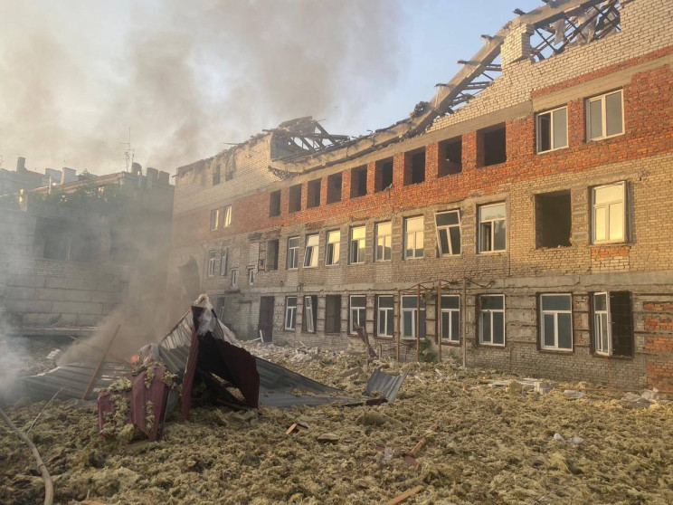 Армия рф убила одного человека и ранила…