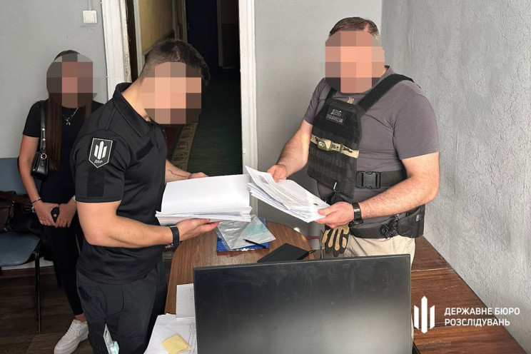 У Харкові на кришуванні ухитлянта погорі…