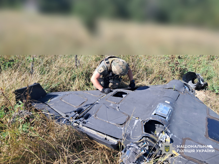 На Чернігівщині вибухотехніки знешкодили…
