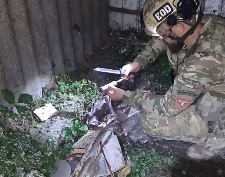 На Сумщині знешкодили бойову частину дро…