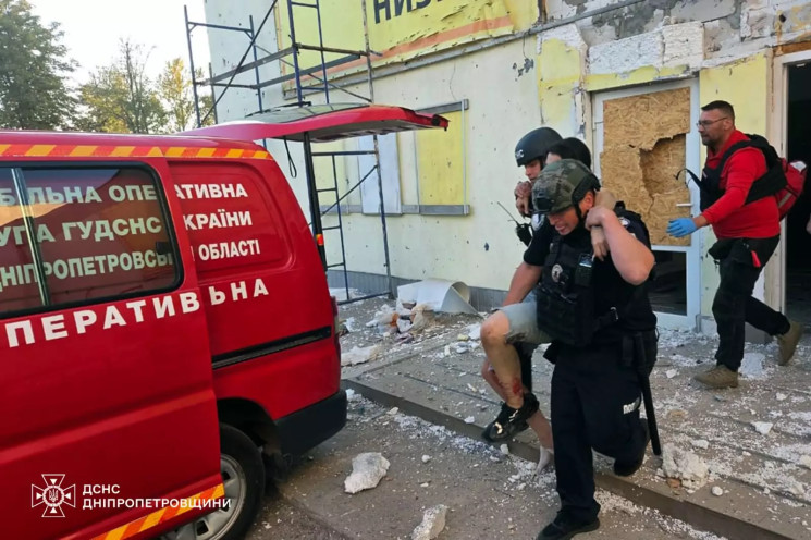 Ворог атакував Дніпропетровщину ракетами…