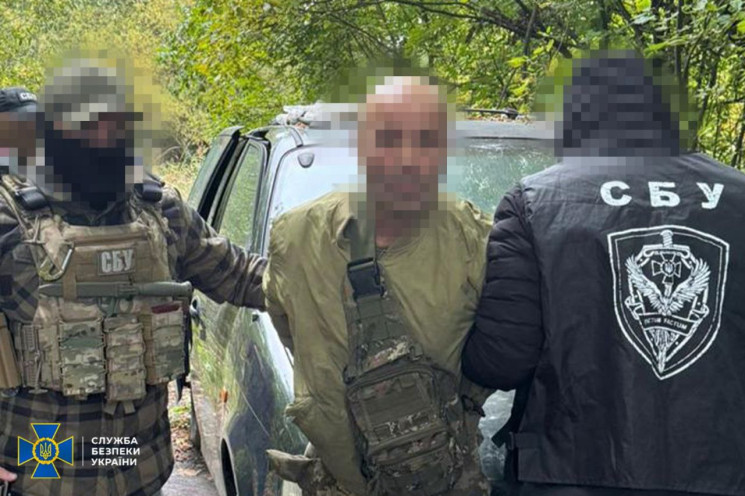 СБУ затримала рашиста, який коригував уд…