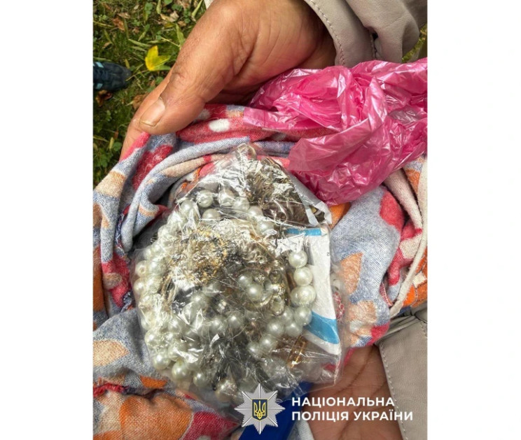 У Києві затримали жінку, яка назвалася в…