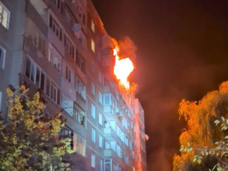 Російська армія вдарила по багатоповерхі…