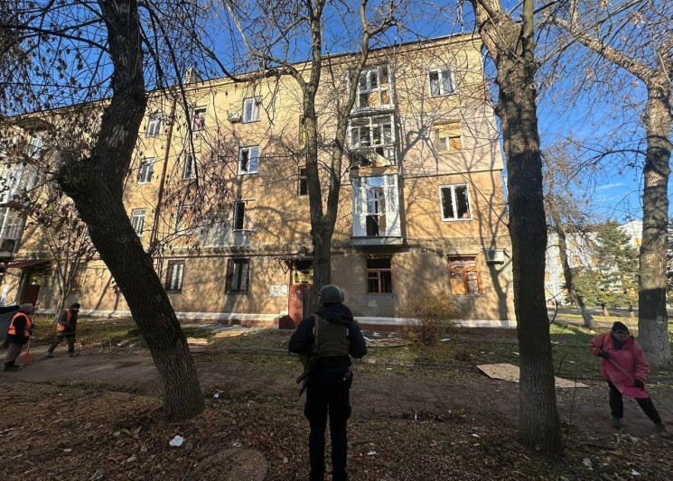 Росіяни вдарили по Краматорську дронами:…