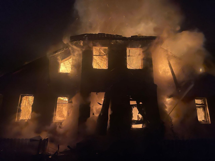 Окупанти вночі обстріляли два райони Дні…