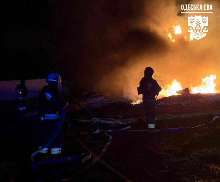 Ворог масовано вдарив по Одещині: Пошкод…