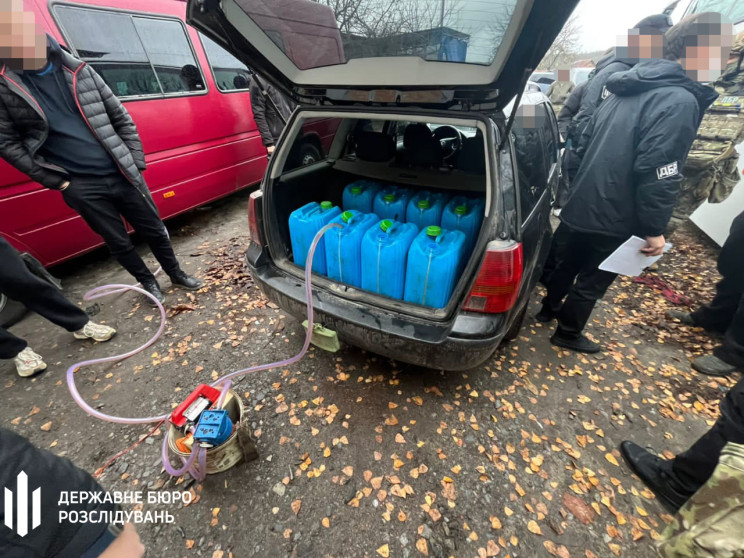 На Полтавщині викрили групу осіб, які кр…