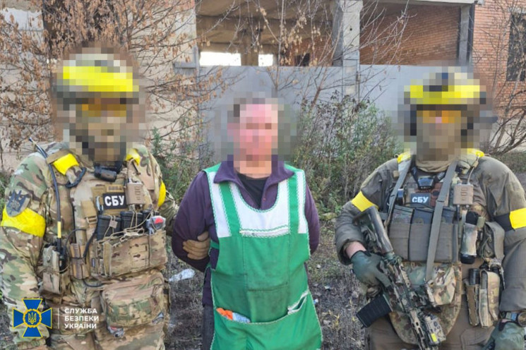 Коригувала удари надважкими бомбами по Л…