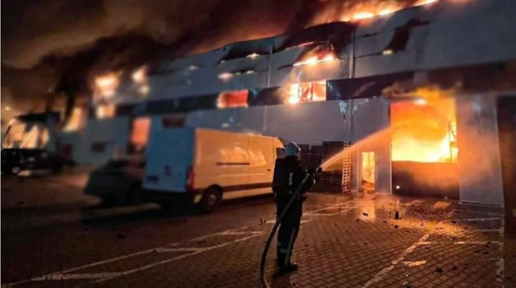 У Львові рашисти знищили медичний склад…