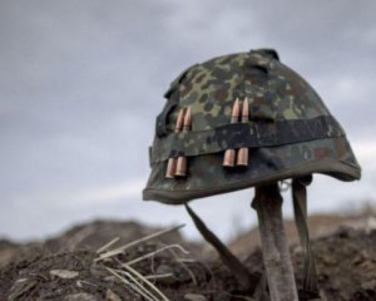 На Донбасі бойовики тричі порушили режим…