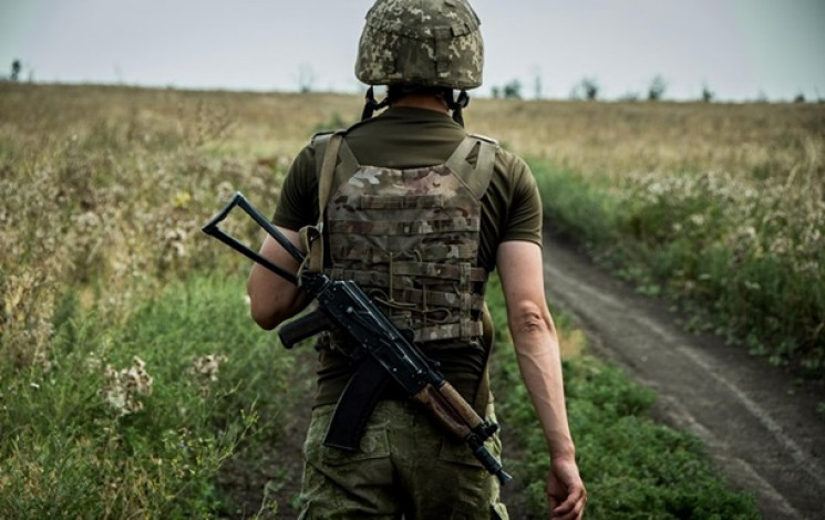Оккупанты на Донбассе четыре раза наруши…