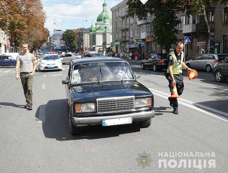 З травамами доправили у лікарню тернопол…