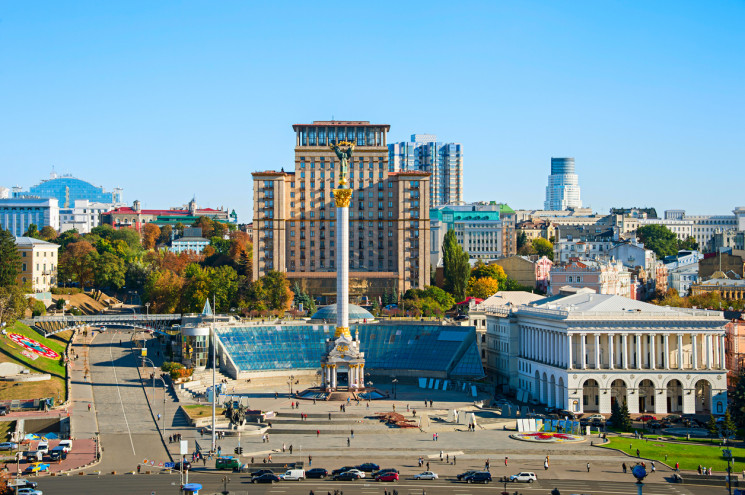 "В поисках объезда": Ко Дню Независимост…