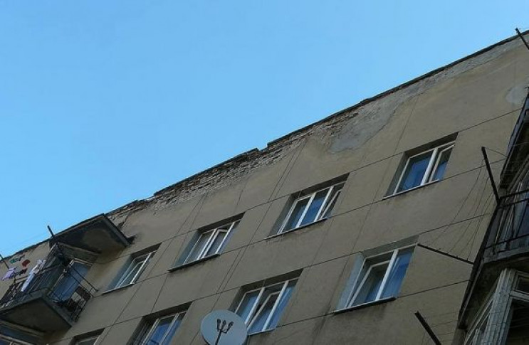 Львівські будинки стали небезпечними…