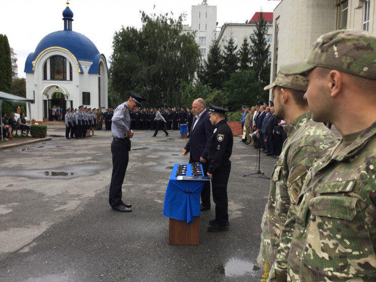 Молоді поліцейські поповнили лави правоо…