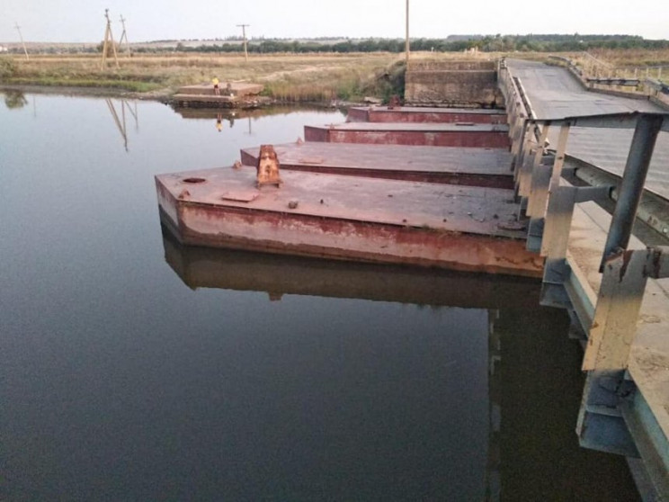 На Николаевщине утонул понтонный мост: Ж…