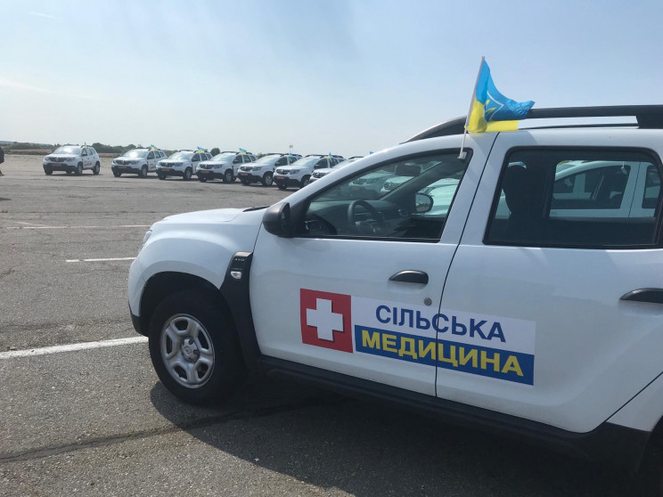 Подвійне свято: На Хмельниччині 13 сільс…