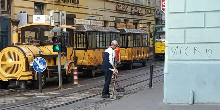 У центрі Львова болард протаранив турист…