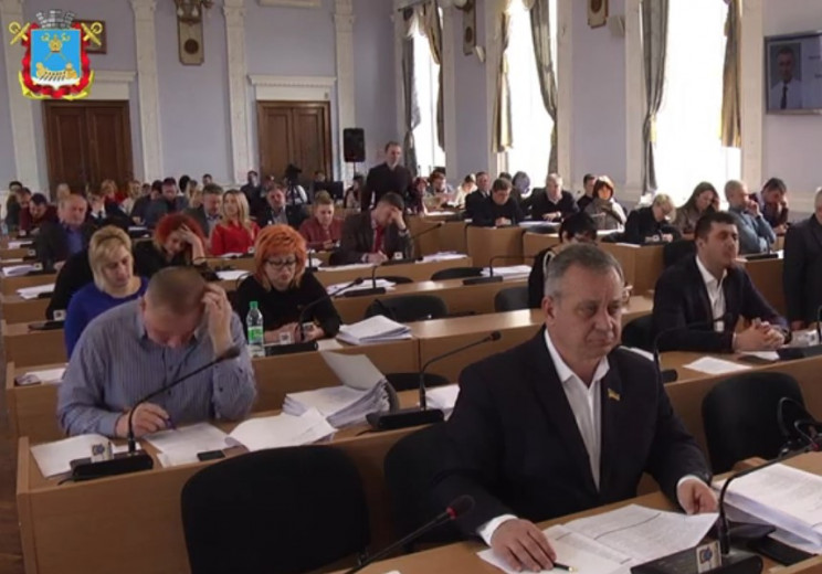 Миколаївські депутати зібрались на сесію…