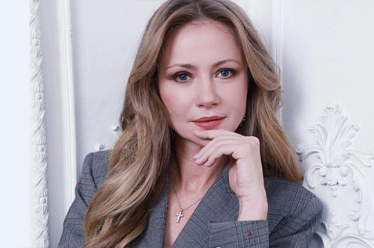 46-летняя российская актриса беременна в…