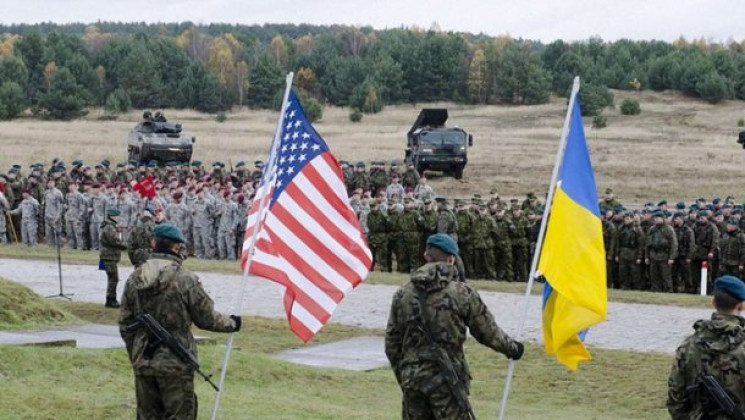 Пентагон вимагає від Трампа продовжити д…